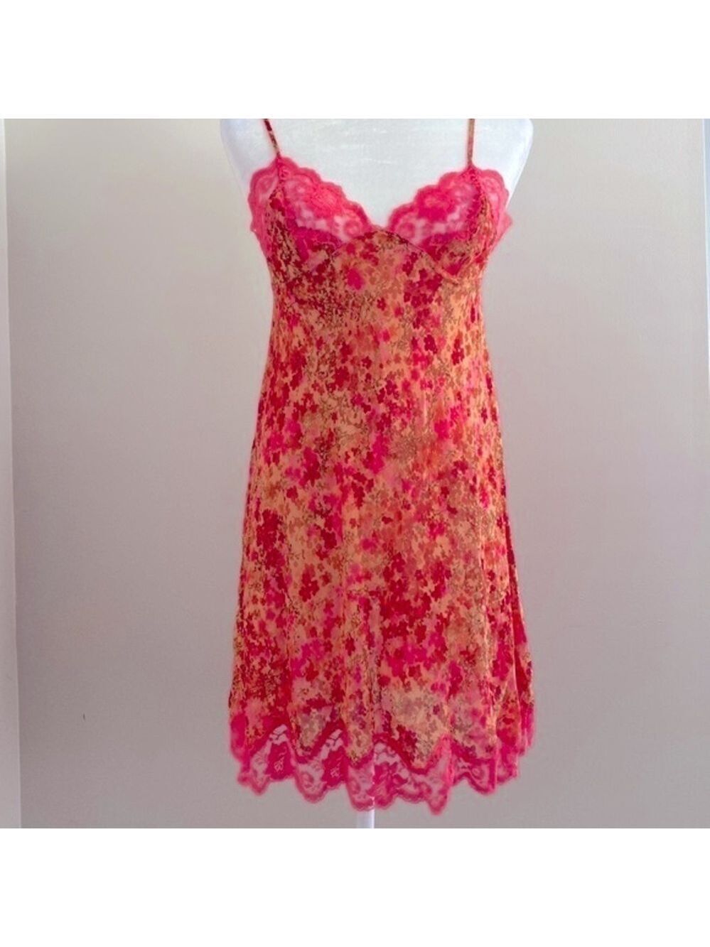 NWT Y2K Victoria’s Secret floral chiffon lace slip dress
